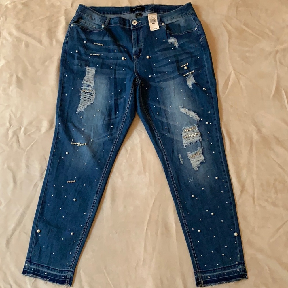 NWT, Ashley Stewart brand jeans, size 20. Pearl & rhinestone accents